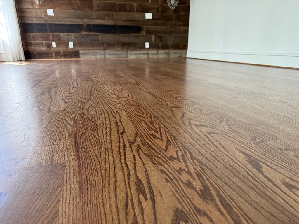 Soli Hardwood floor sanding near me